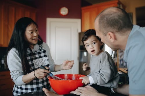  孕妇怀孕后如何知道孕妇是怀男孩还是女婴